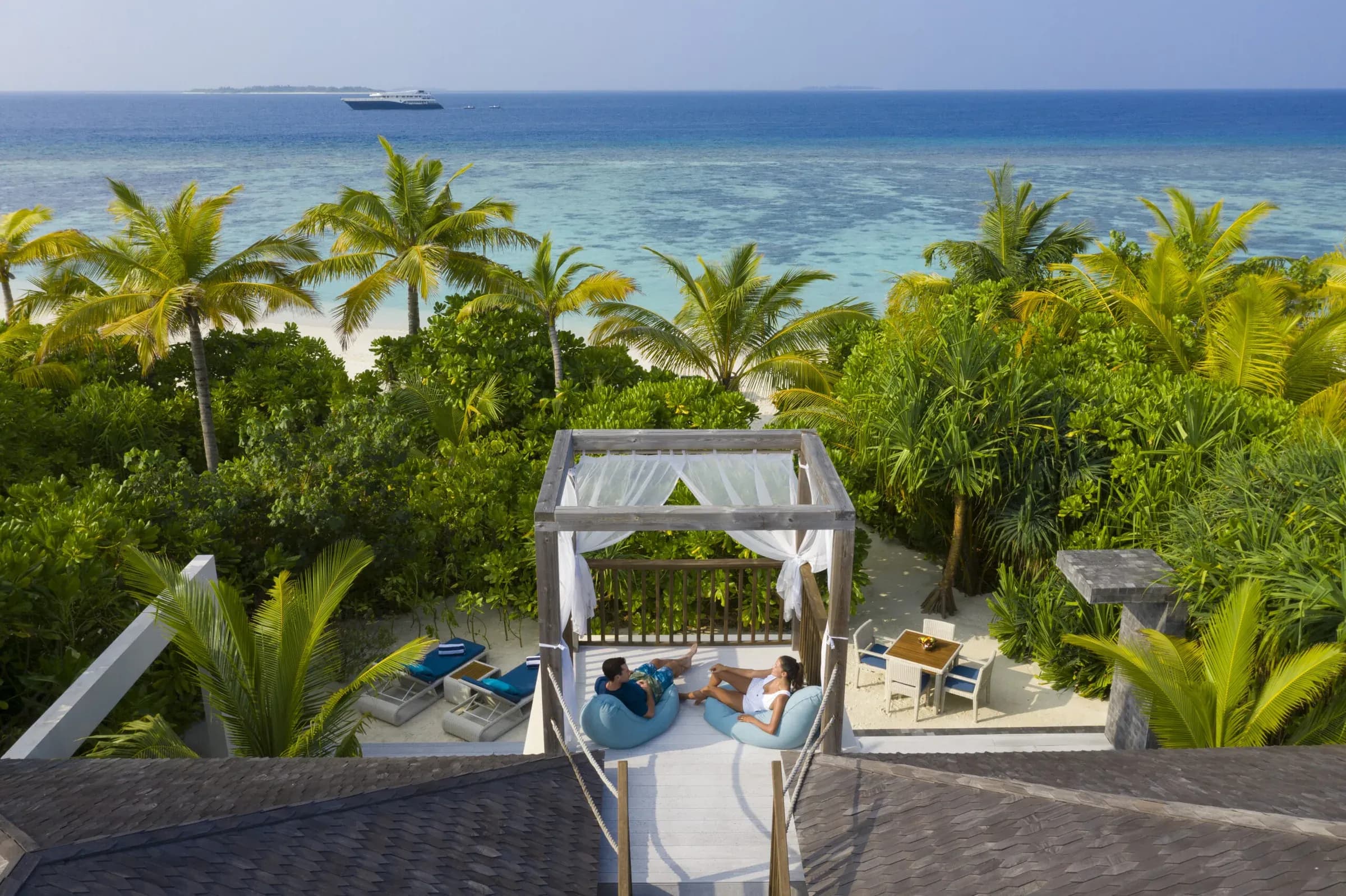 Kuredhivaru Resort & Spa