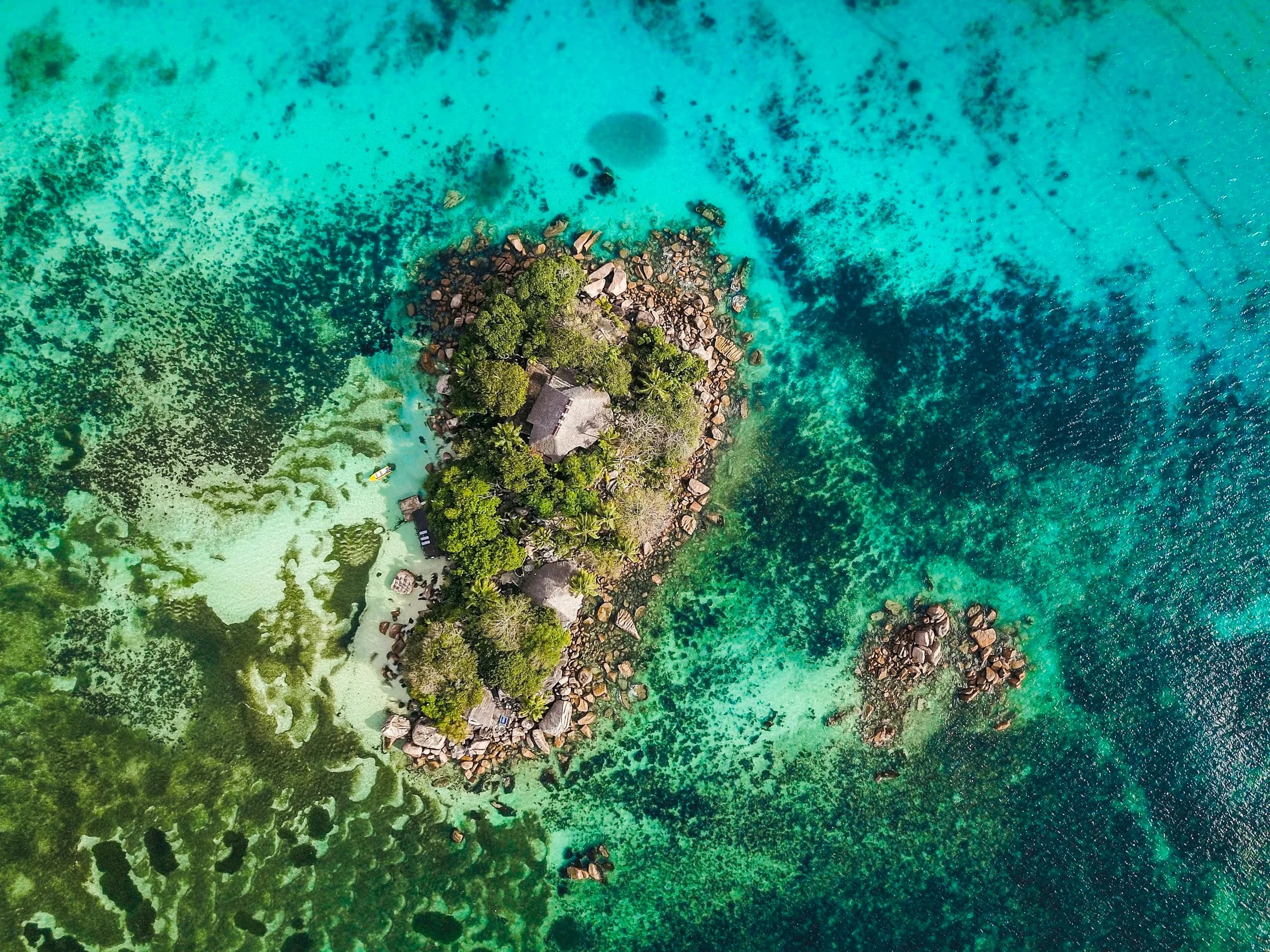 Sail to Curieuse Island