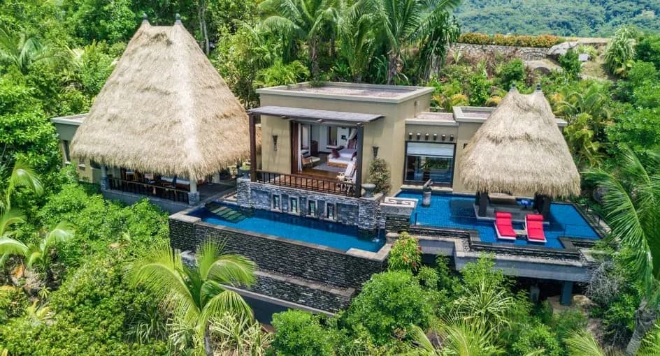 Premier Ocean View Pool Villa exterior and infinity pool at Anantara Maia Seychelles Villas