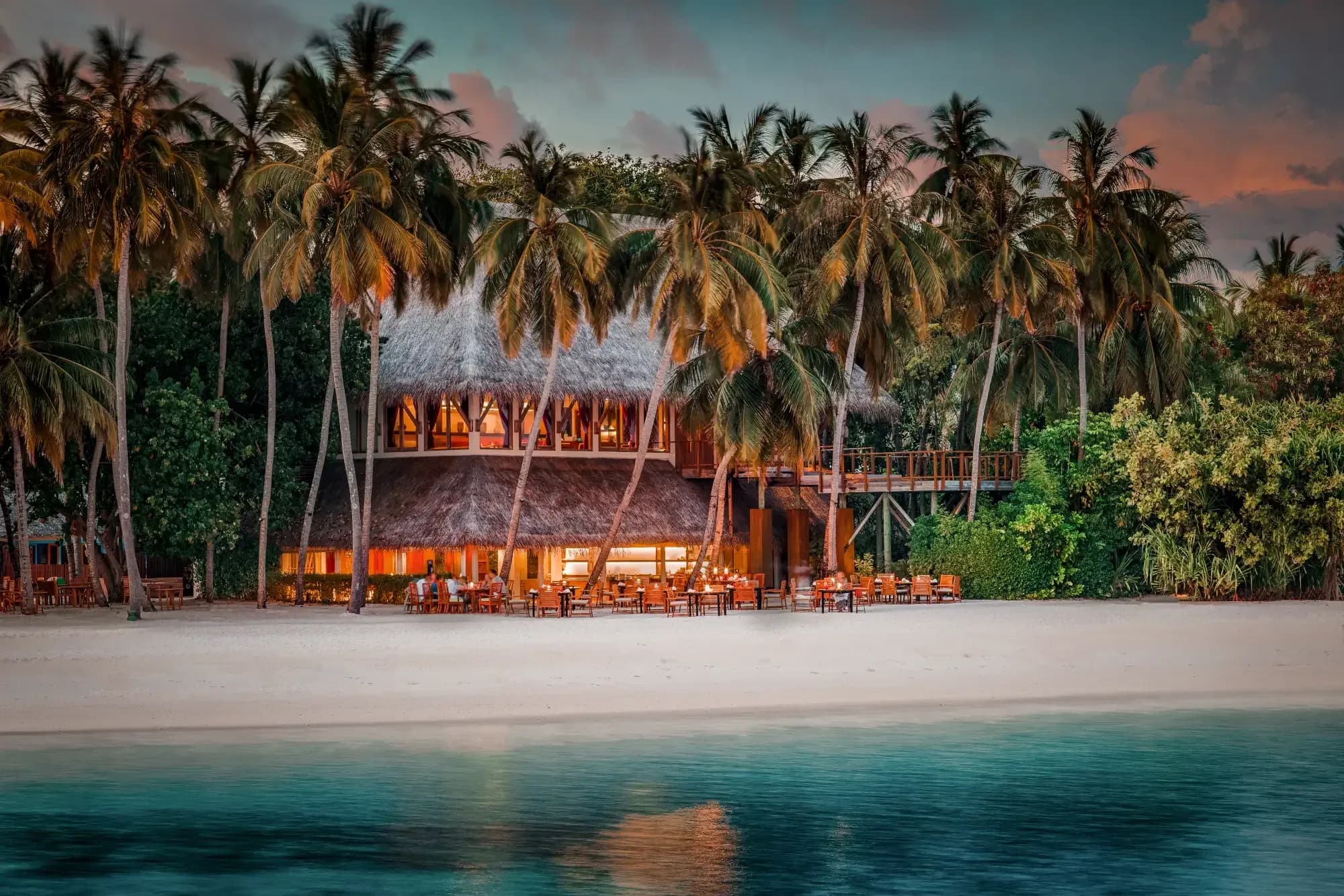 Chinese dim sum and dishes served at Ufaa restaurant, Conrad Maldives Rangali Island
