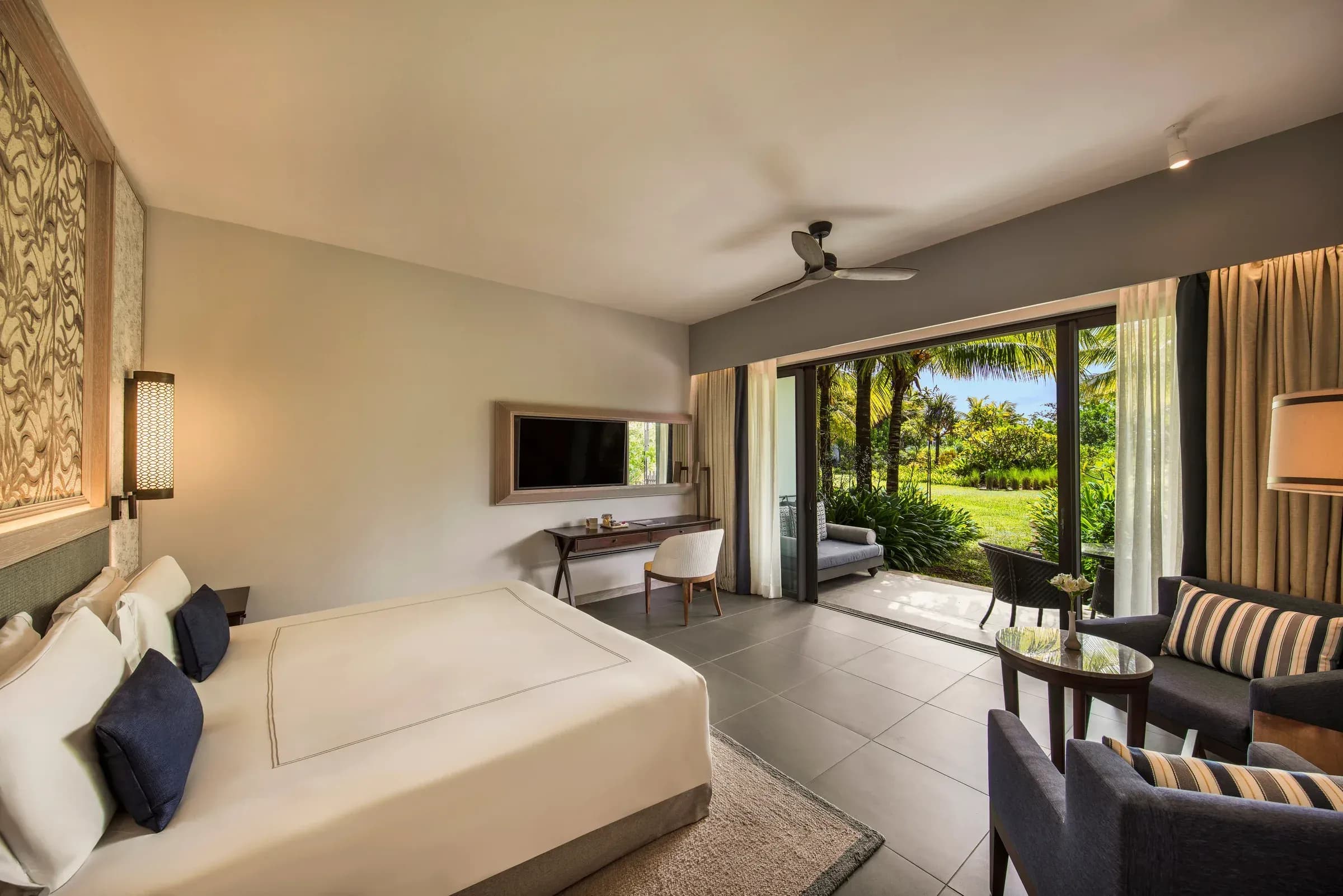 Premier Garden Room interior at Constance Le Chaland