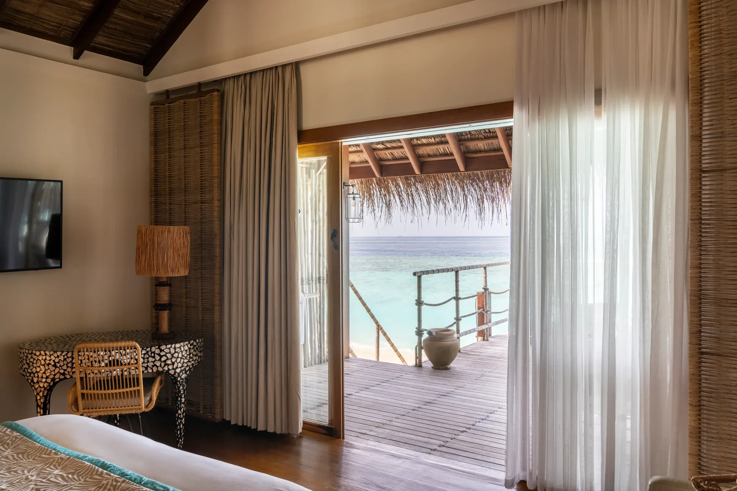 Sand Villa terrace at Constance Moofushi