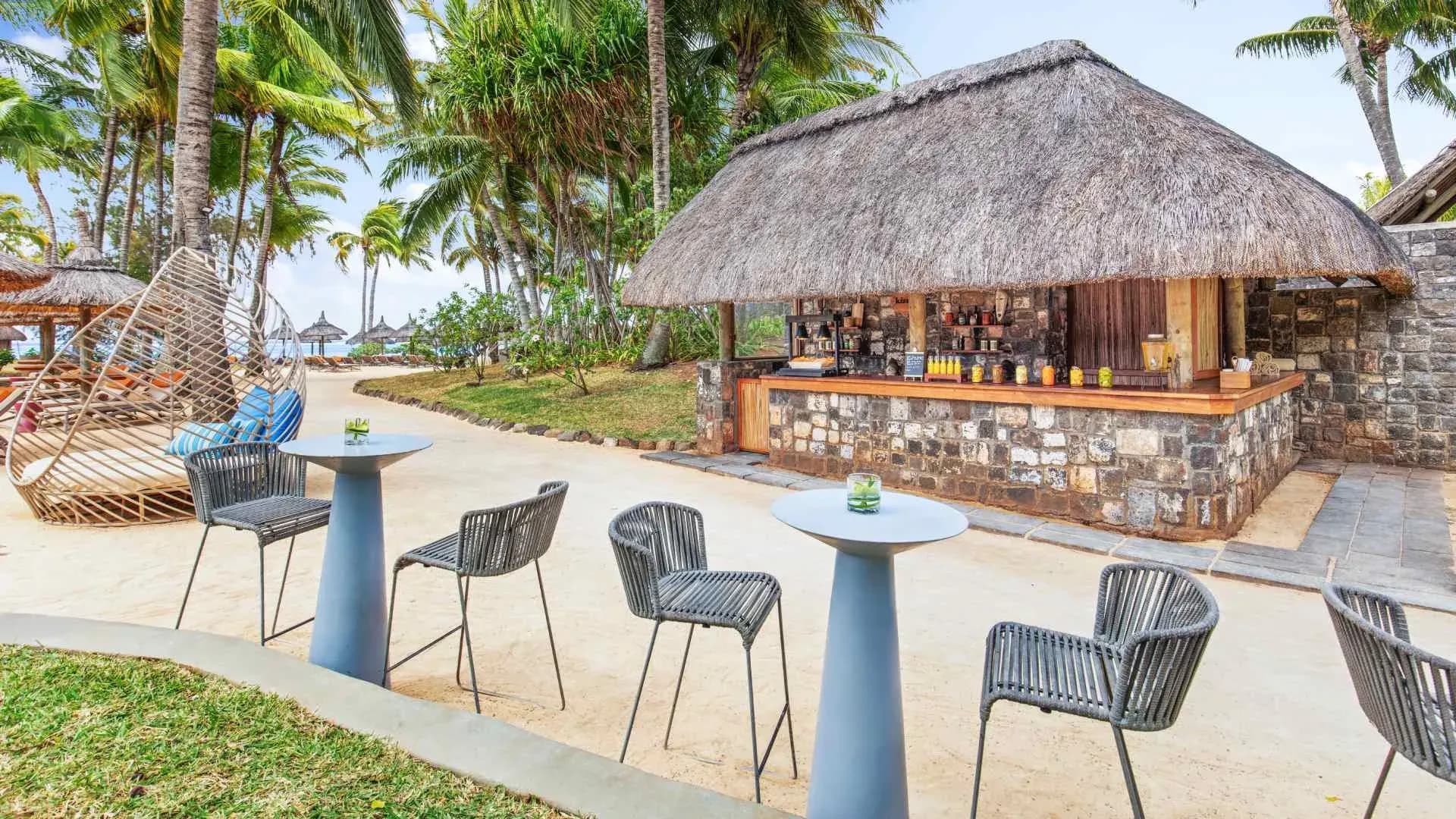 Kizuri grab-and-go corner at Heritage Awali