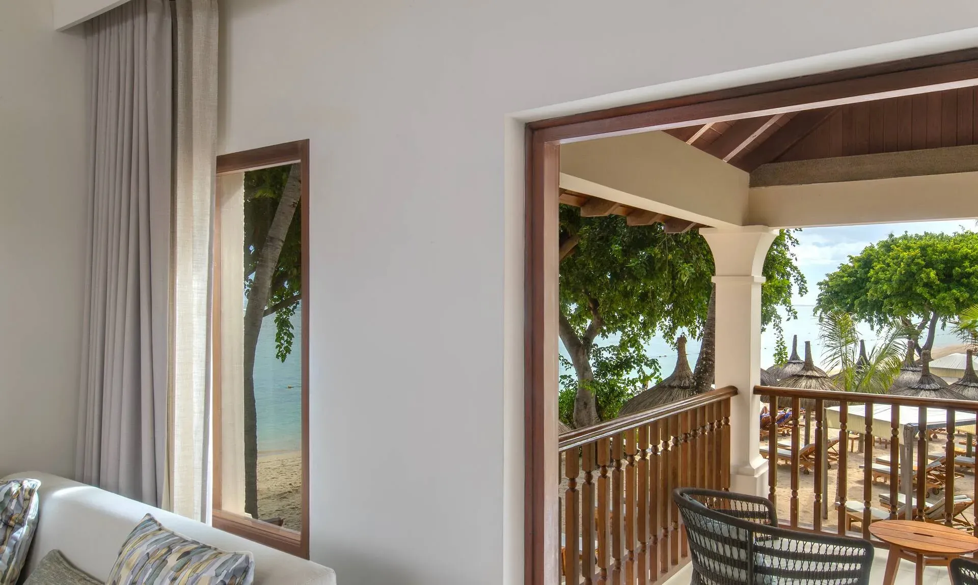 King Grand Deluxe Room with partial ocean view at Hilton Mauritius Resort & Spa