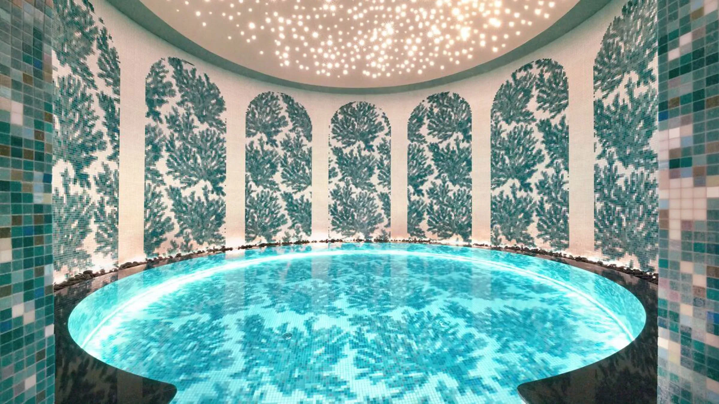 KAASHI hydrotherapy hall watsu pool at JOALI BEING