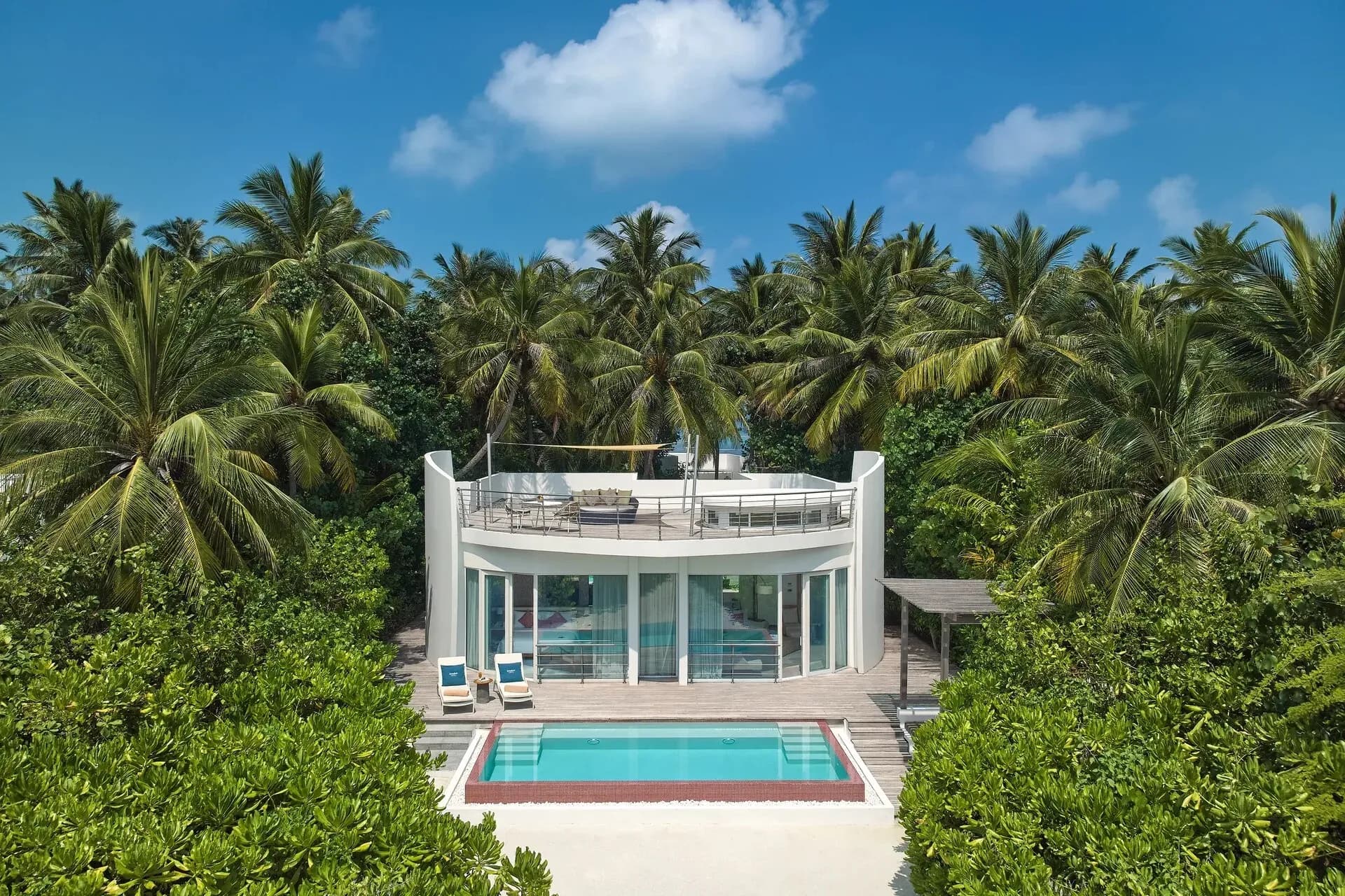Exterior of the One Bedroom Beach Villa with Pool at Jumeirah Olhahali Island
