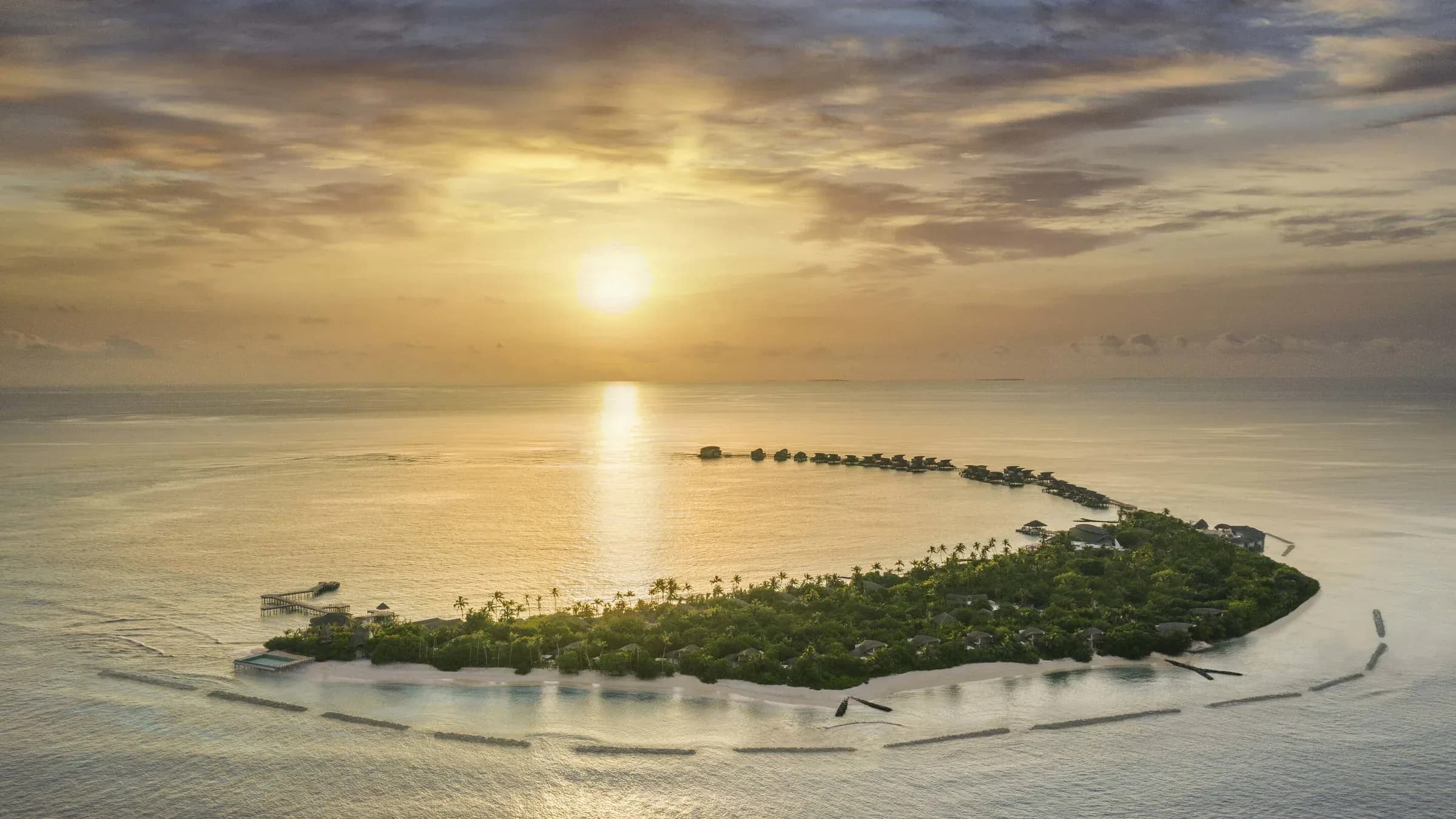 JW Marriott Maldives Resort & Spa