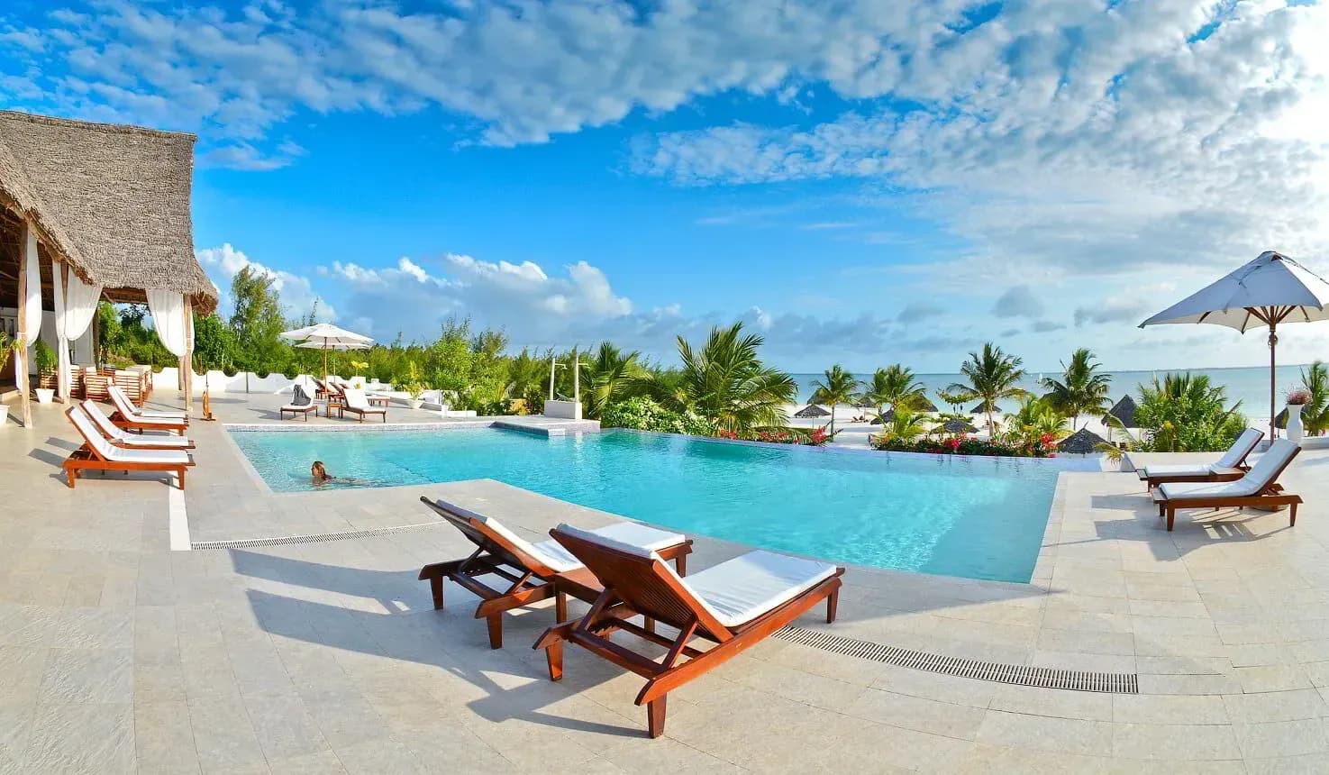 Infinity pool overlooking the beach and Indian Ocean at Konokono Beach Resort, Michamvi Peninsula, Zanzibar