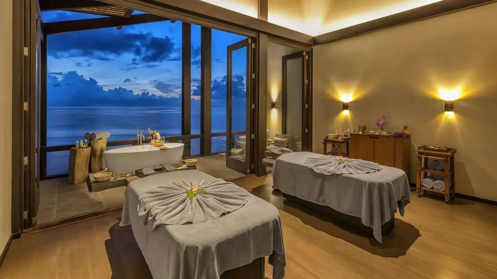 Sulha Spa treatment room with ocean view at Kudadoo Maldives Private Island