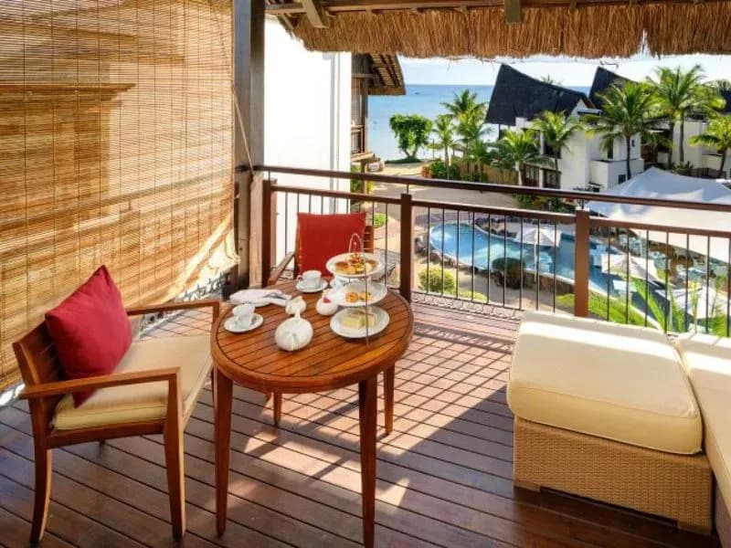 Luxury Lagoona Suite with Seaview terrace overlooking the pool and ocean at Le Jadis