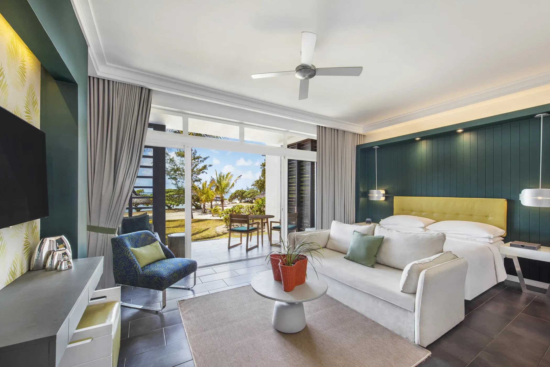 Junior Suite Beachfront terrace leading to the sand at Long Beach, Mauritius