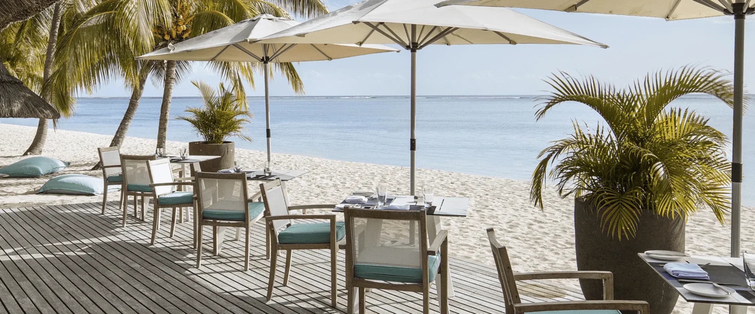 The Beach restaurant with Mediterranean dining and west-coast views at LUX* Le Morne Resort