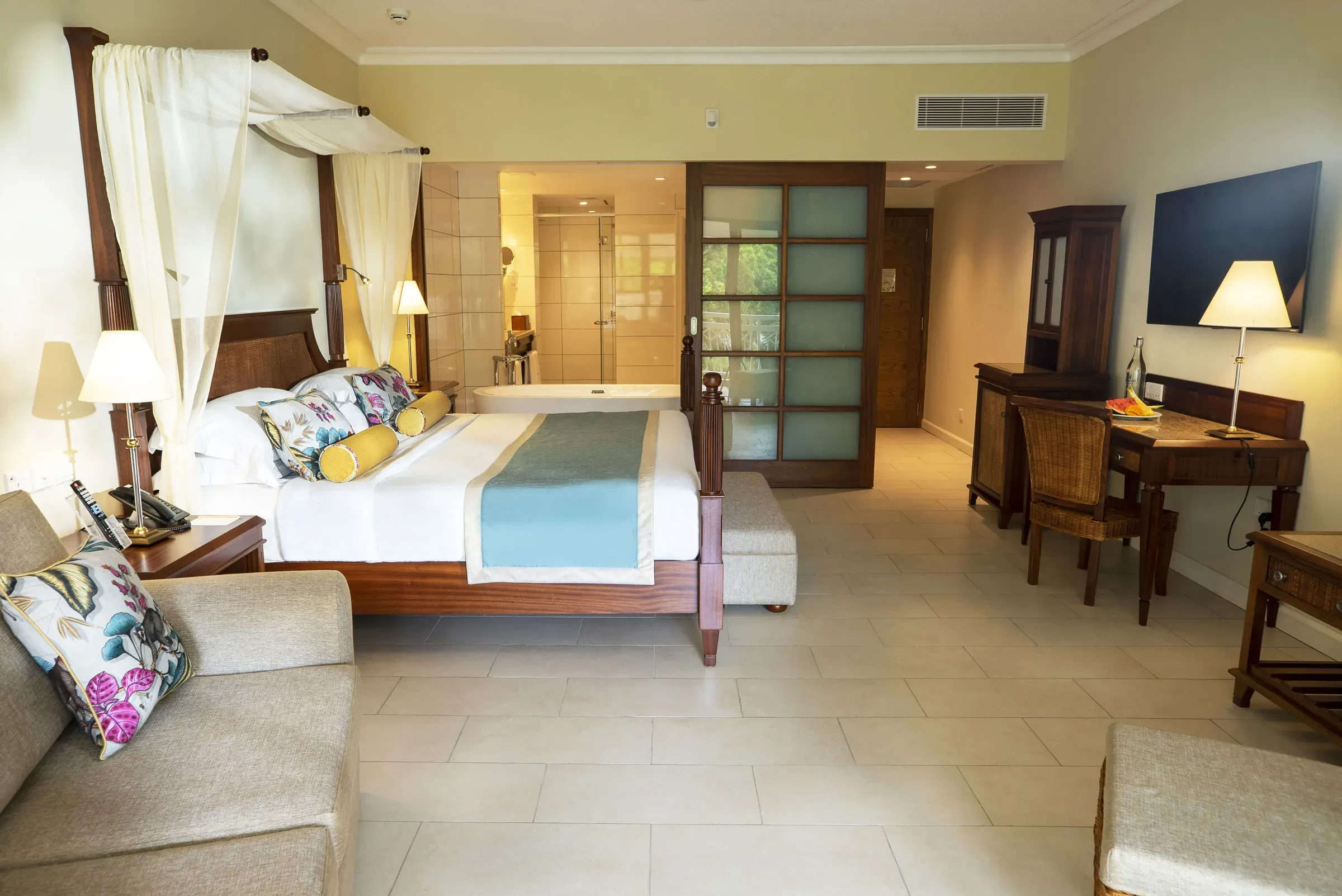 Grand Deluxe Sea view room interior at Maritim Resort & Spa Mauritius