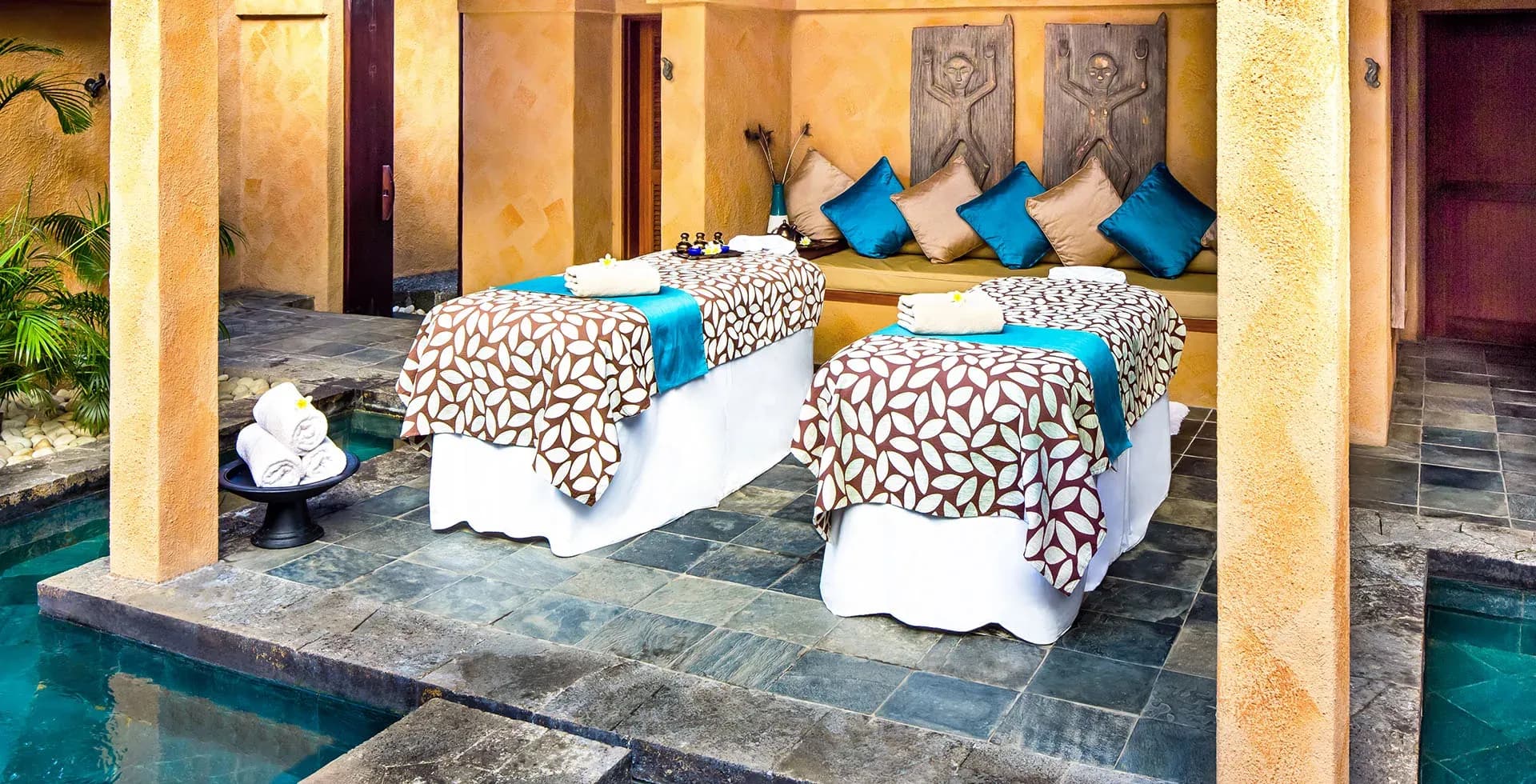 The Oberoi Spa open-air treatment pavilion at The Oberoi Beach Resort, Mauritius