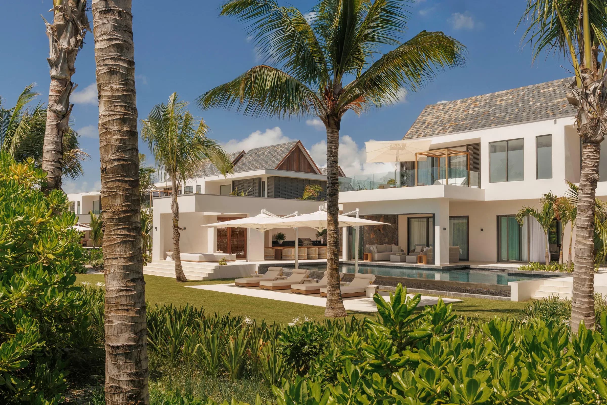 Six-Bedroom Oceanfront Private Pool Villa pool terrace at One&Only Le Saint Géran