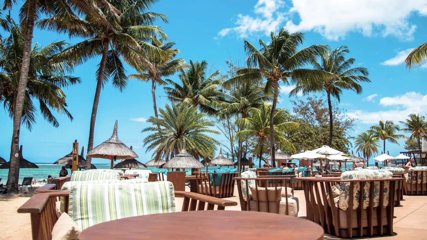 Le Bleu beach bar and grill at OUTRIGGER Mauritius Beach Resort