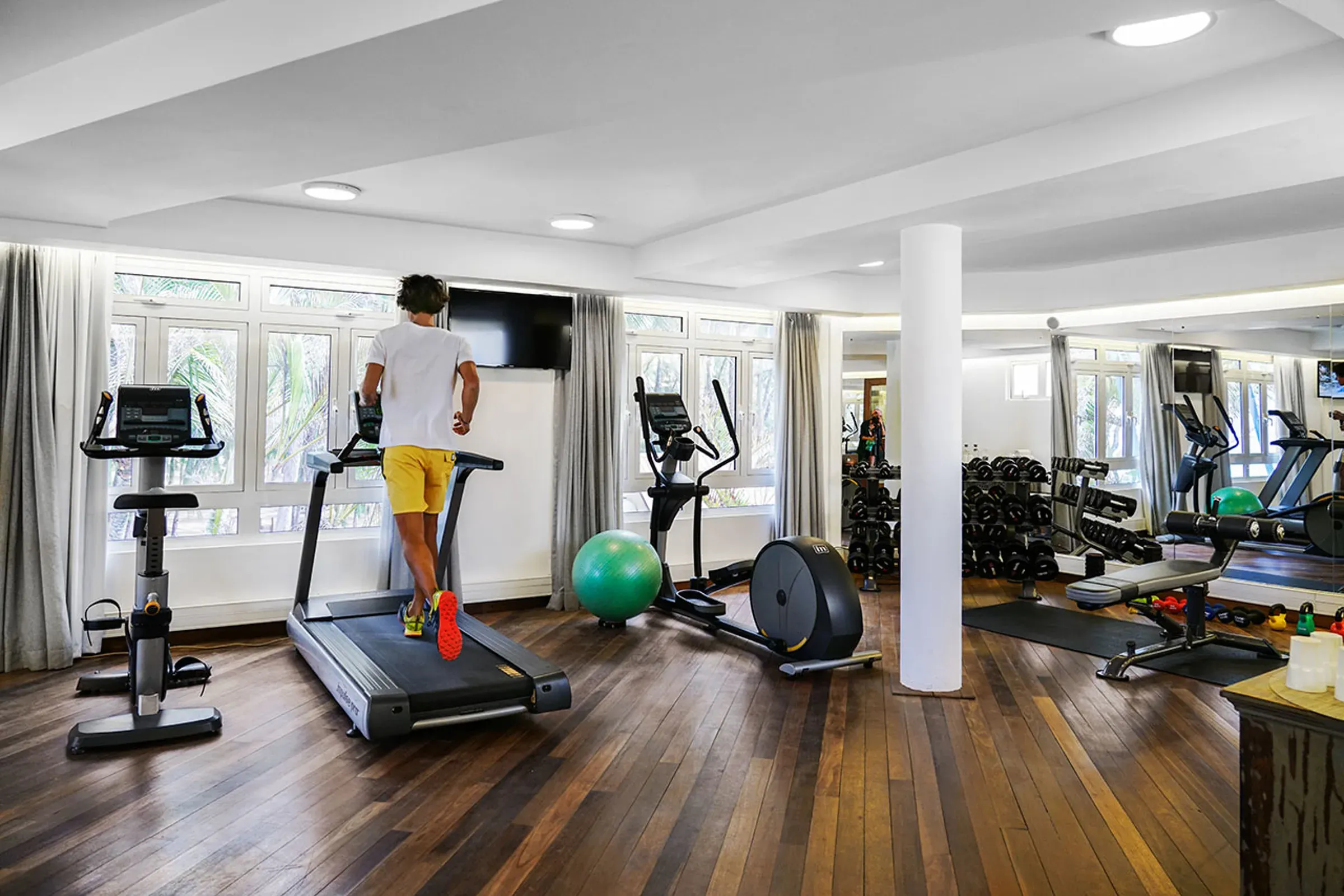 The fitness studio and gym equipment at SALT of Palmar