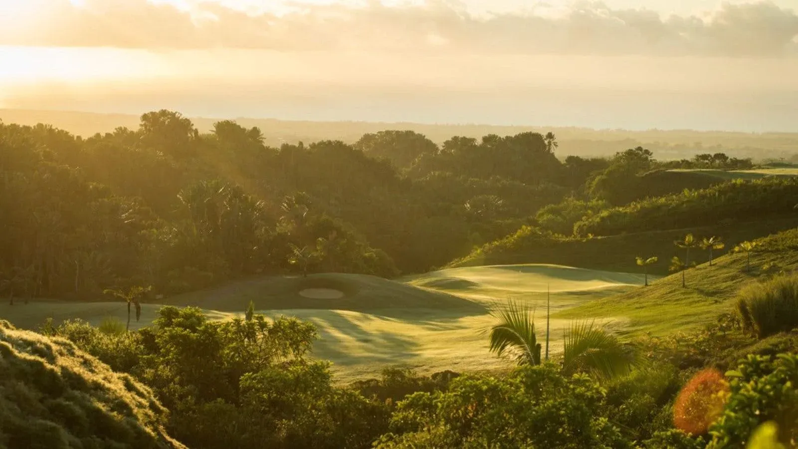 Avalon Golf Estate championship course near Shanti Maurice Resort & Spa