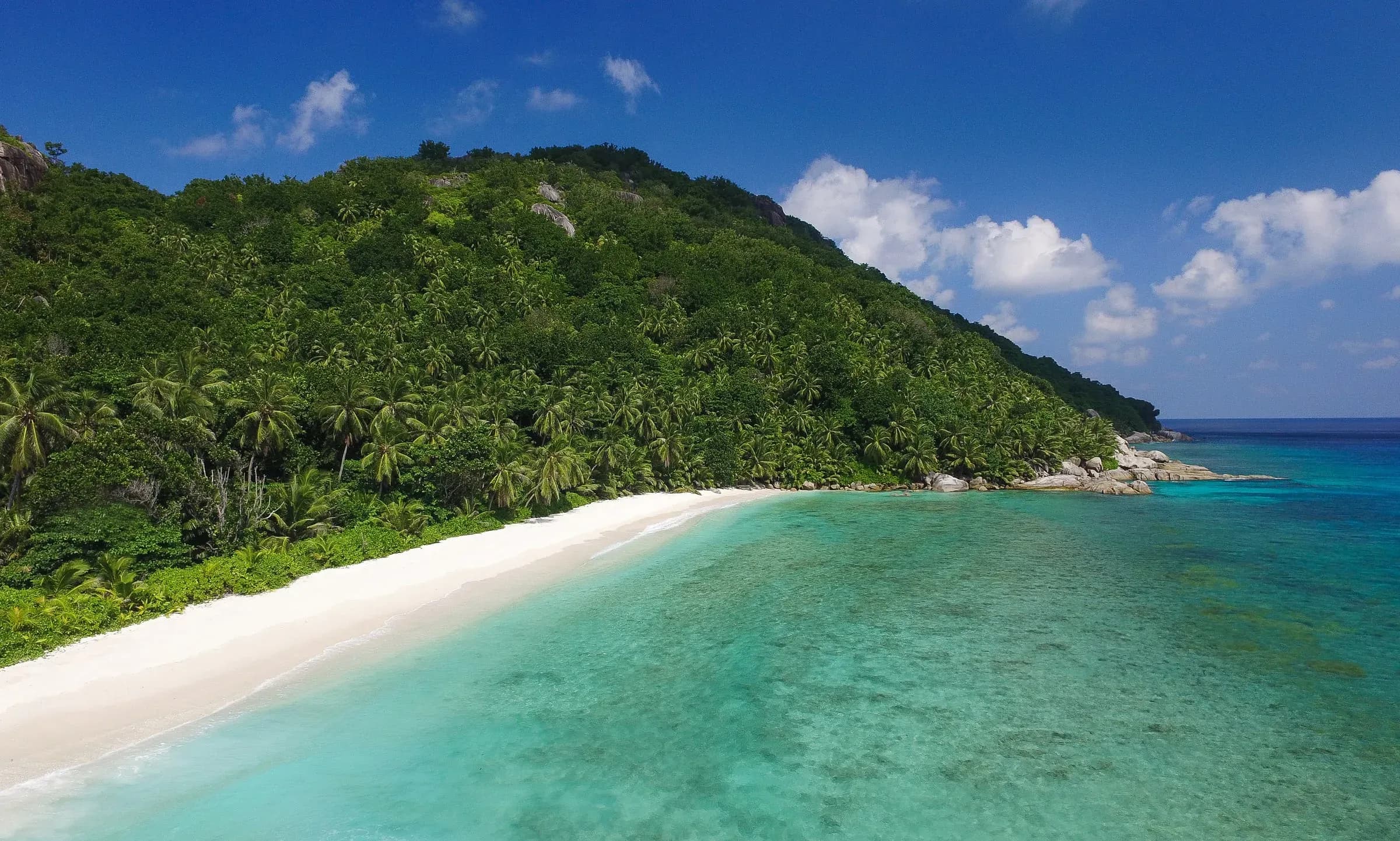 Grand Anse beach with granite boulders at Six Senses Zil Pasyon, Félicité Island