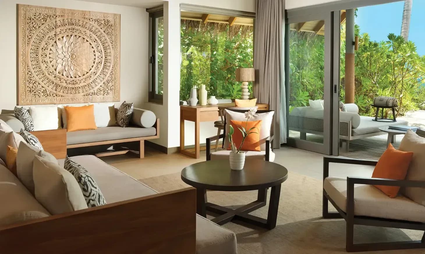 One Bedroom Beach Pool Residence exterior at Vakkaru Maldives