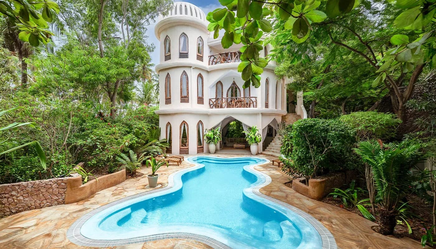 Private pool terrace at Villa Mbingu, Xanadu's presidential villa, Zanzibar